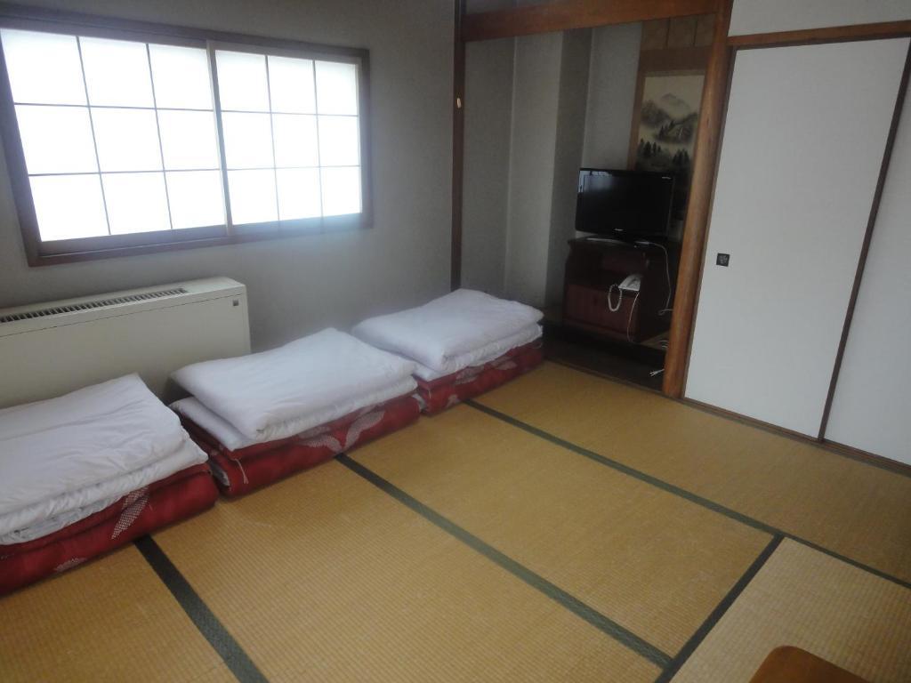 Ryokan Tanada Хирошима Екстериор снимка